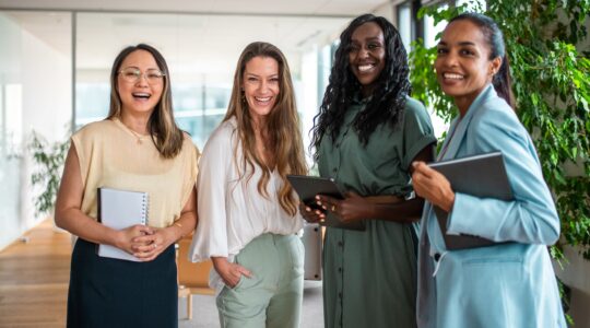 Women join workforce in record numbers