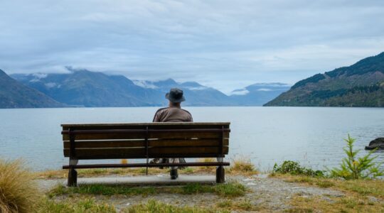 Happy Kiwis embrace ‘voluntary simplicity’