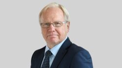 Peter Beattie. | Newsreel