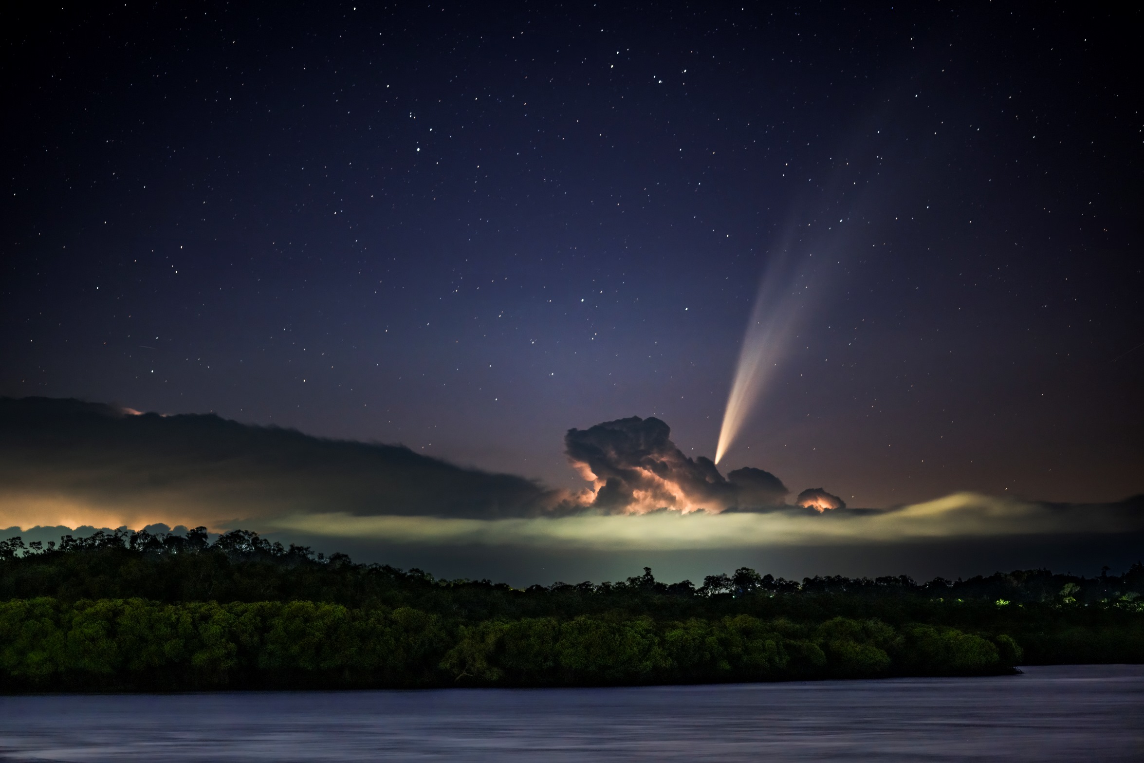 Highly commended in the David Malin Award's Nightscape category: Janice Terrill, “Comet ATLAS Over Electrical Storm”. | Newsreel