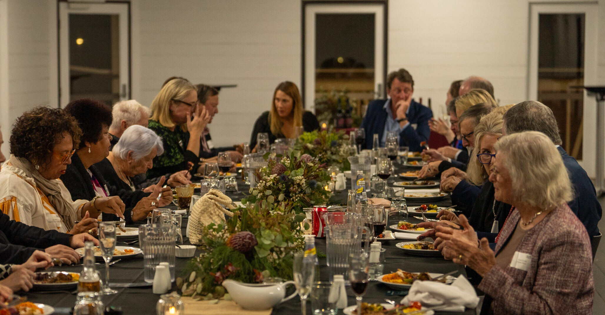 A special dinner to celebrate McCullough Robertson's visit to Barcaldine - Newsreel