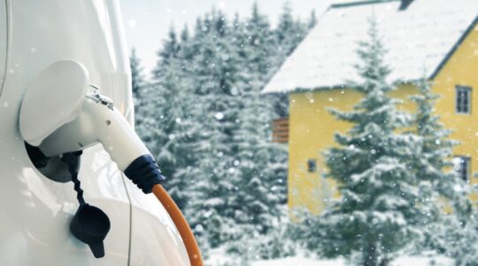 Winter chill reduces electric vehicle battery life