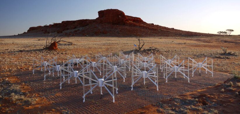 Murchison Widefield Array in Western Australia. | Newsreel