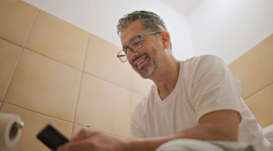 Read this study, but not on the toilet