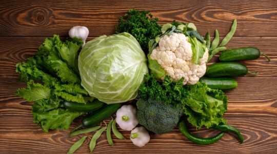ACCC sets sights on Aussie vegetable cartel