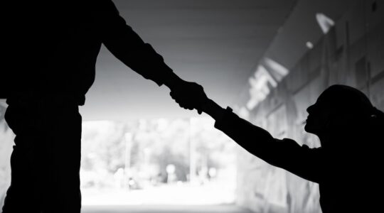 Donate to support connections for Brisbane homeless