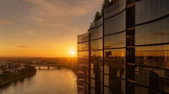 Three-bedroom units star in 37-storey South Brisbane tower