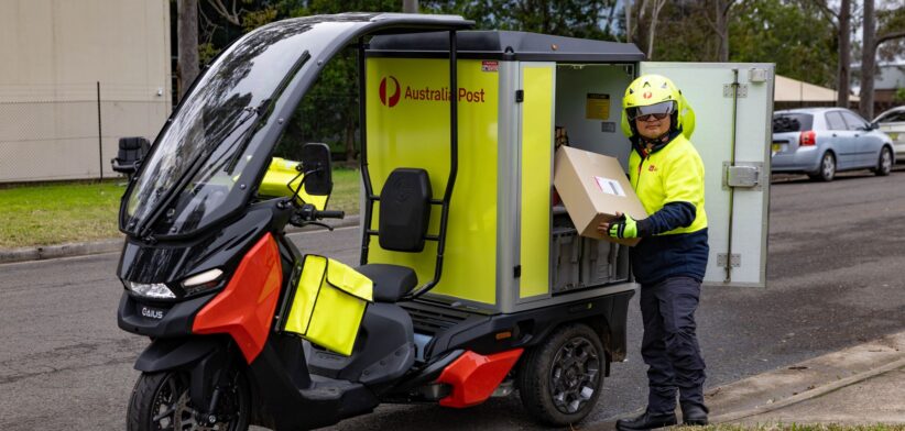 Australia Post's new electric delivery vehicle. | Newsreel
