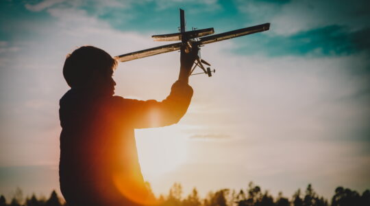 Experience the world of aerospace up close