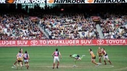 Aussie Rules centre bounce. | Newsreel