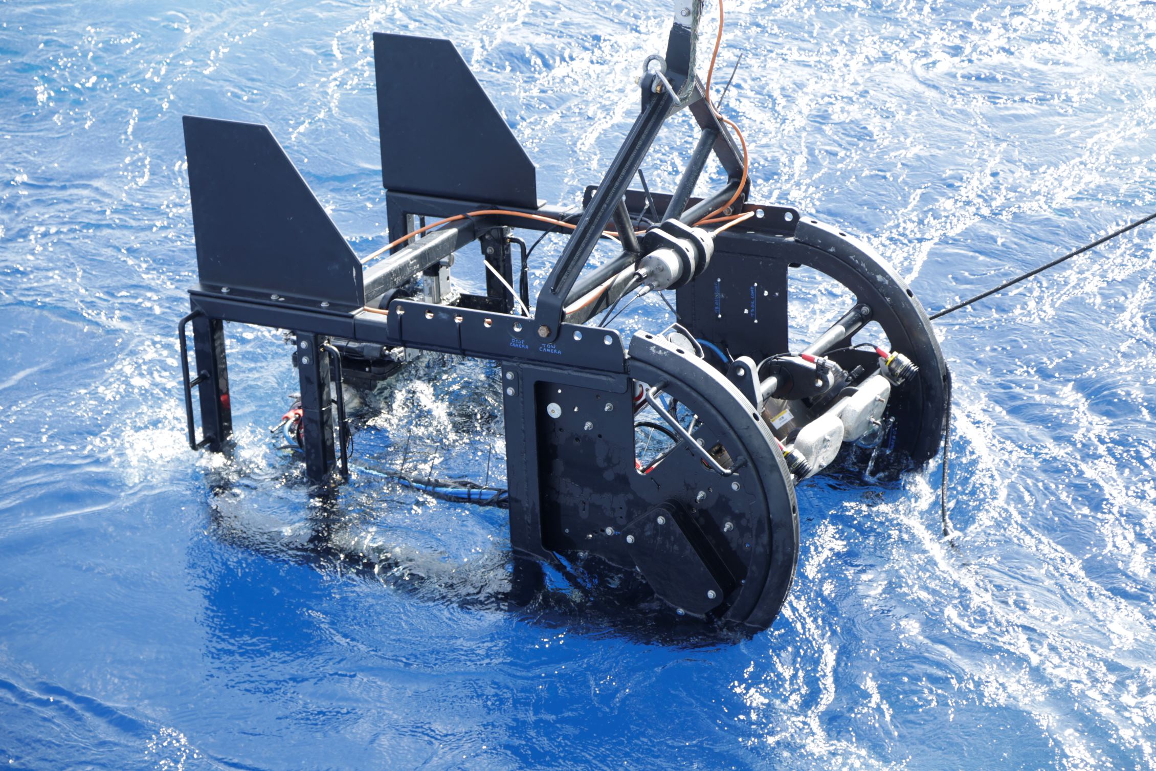 CSIRO deep-sea camera. | Newsreel