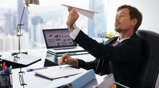 Jobs can be really boring - Newsreel