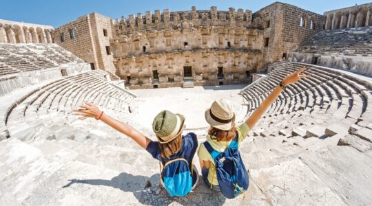 Many Aussie travellers opting not to pack insurance