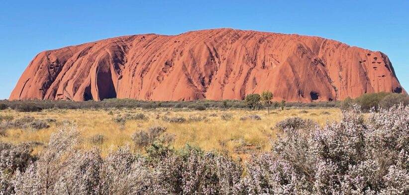 Uluru. | Newsreel