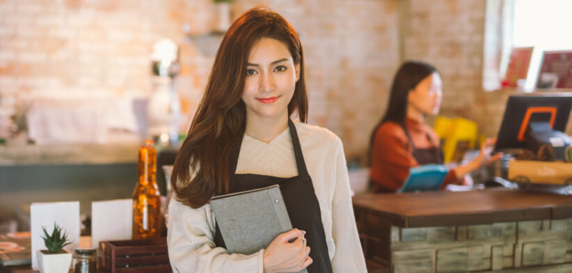 Teenage girls are missing out on superannuation - Newsreel