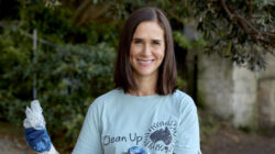 Clean Up Australia Chair Pip Kiernan - Newsreel