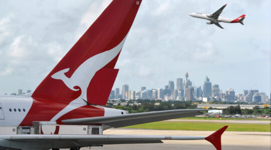 Qantas cuts fares to $299 as more Aussies travel overseas