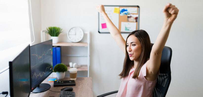 Professional freelance making a good business deal