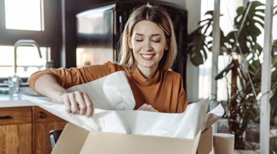 The hidden consumer traps in ‘free’ shipping