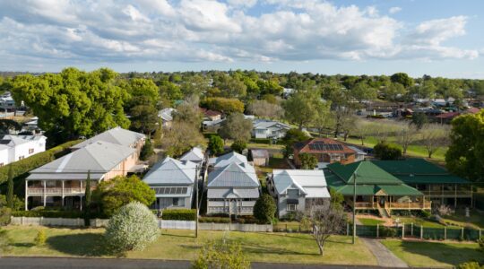 Toowoomba houses - Newsreel