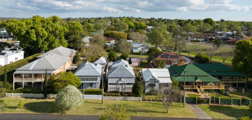 Toowoomba houses - Newsreel