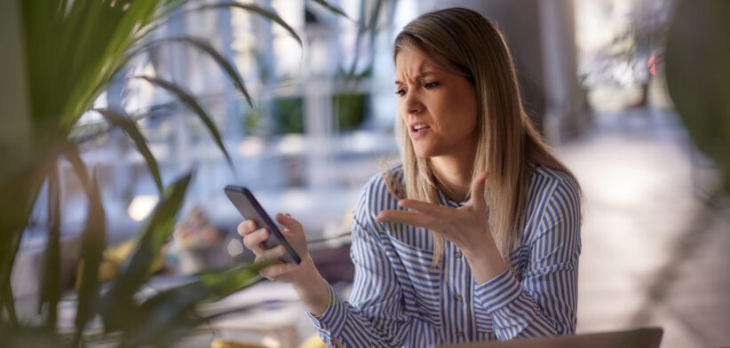 Mobile and internet outage complaints - Newsreel