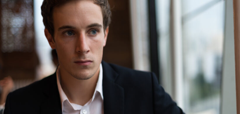 Businessman sitting in coffee shop