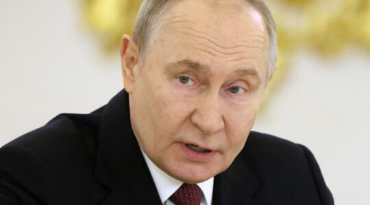 Russian President Vladimir Putin Hosts United Arab Emirates President Mohamed Bin Zayed Al Nahyan In Moscow