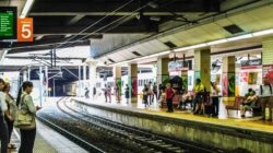 Brisbane Central Station - Newsreel