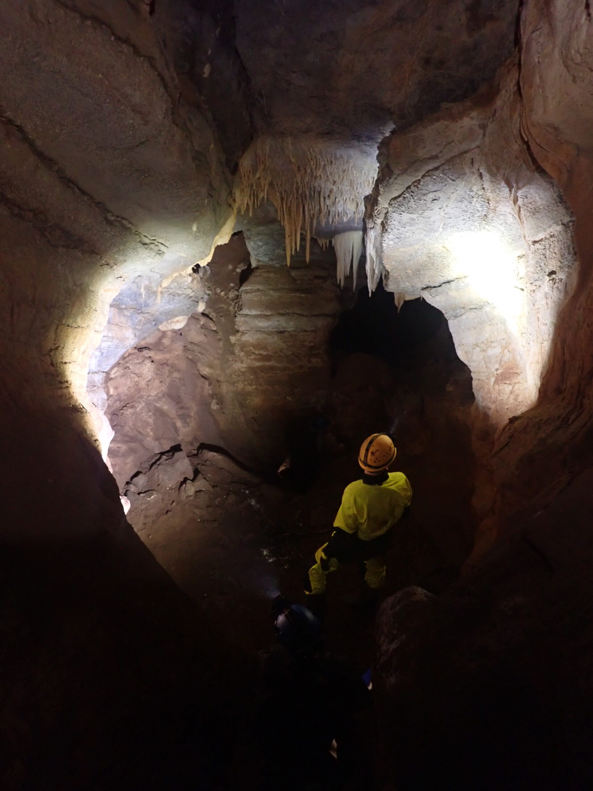 Foul Air Cave, Buchan. Photographer_ Rob French. Source_ Museums Victoria. (2)