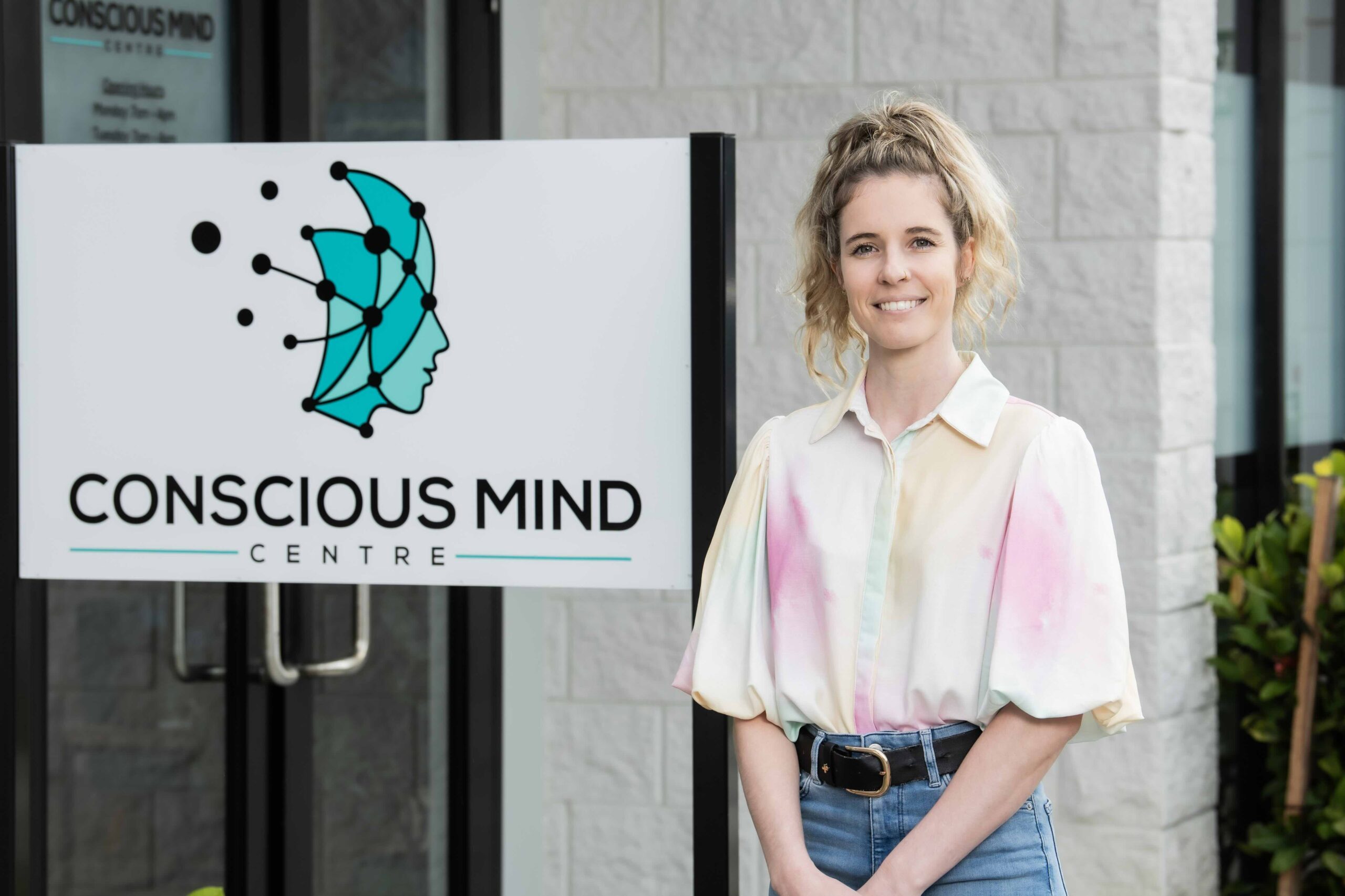 Shai Hipperson - Newsreel