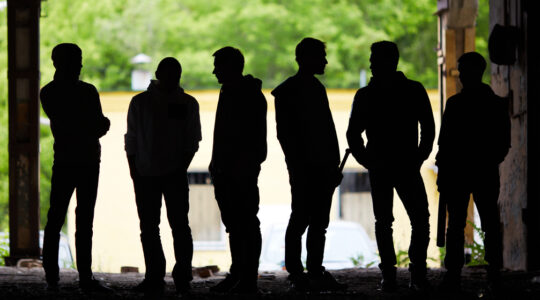 School support officers added to youth crime squads