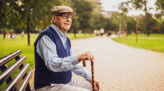 Loneliness does not seem to be speeding up brain decline