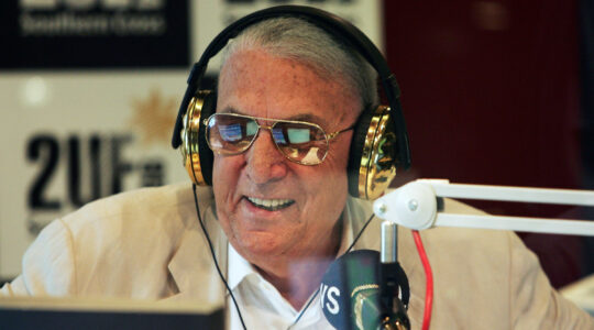 John Laws - Newsreel