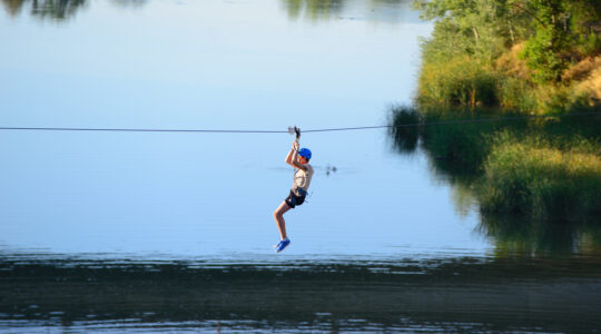 Brisbane River to get zipline tourism icon