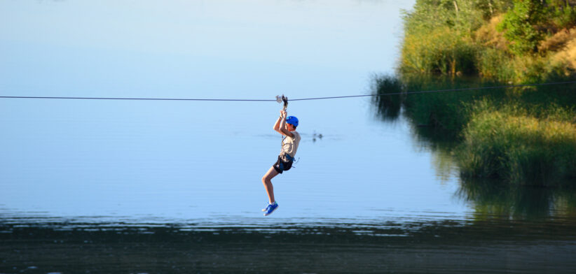 Brisbane River zipline - Newsreel