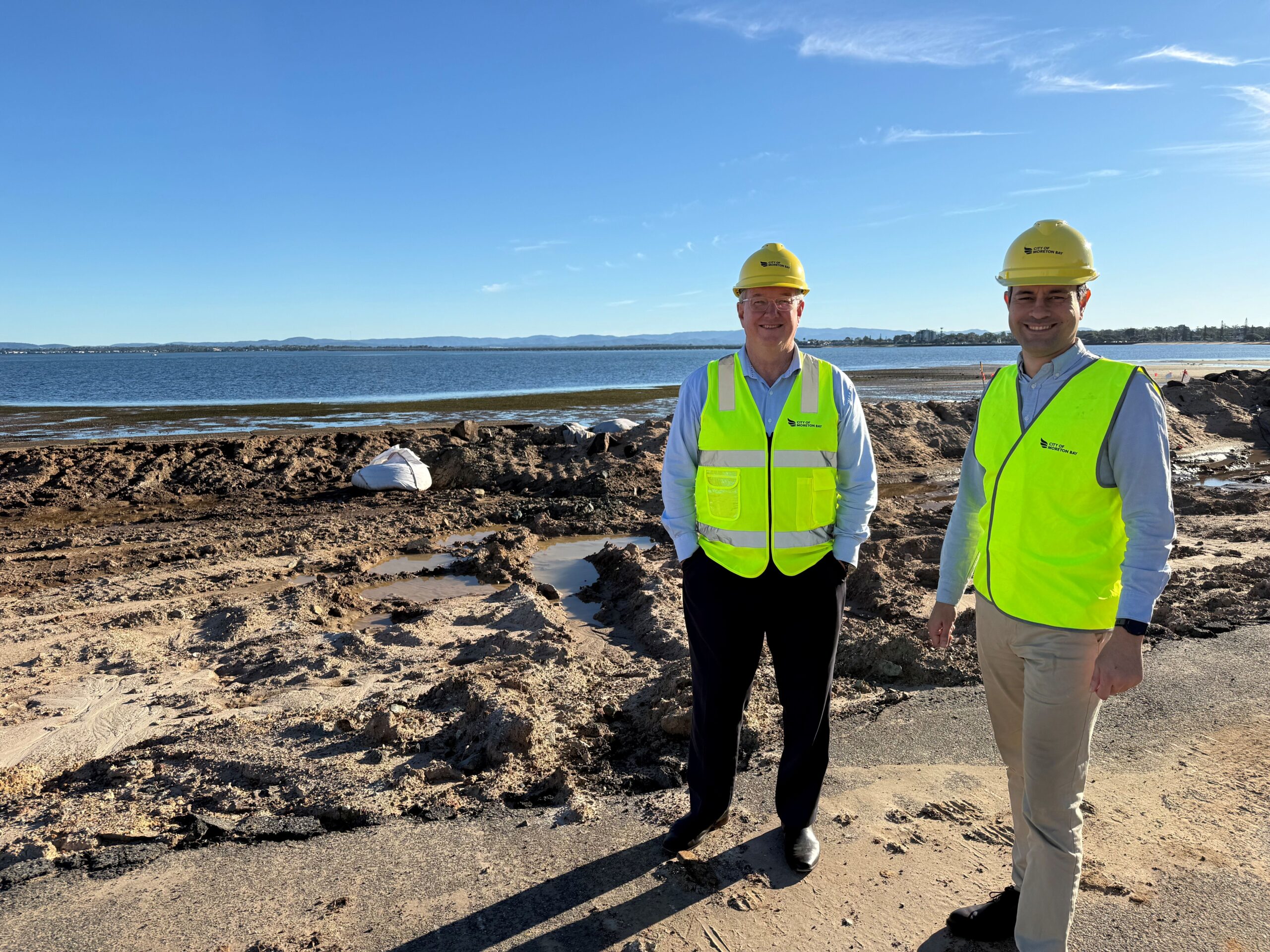 City of Moreton Bay Mayor Peter Flannery and Councillor Karl Winchester - Newsreel
