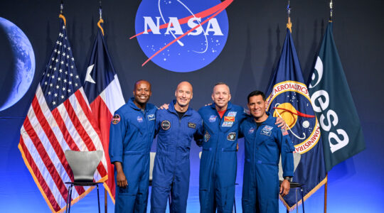 NASA prepares for highly complex human spaceflight