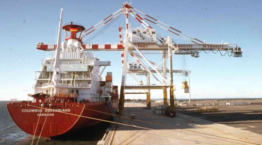 Port of Brisbane – FI CONTAINER TEMRINAL-1st CONTAINER SHIP_August 1981