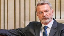 Sam Neill