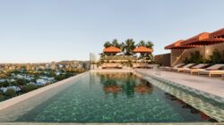 Rooftop pool The Tannery