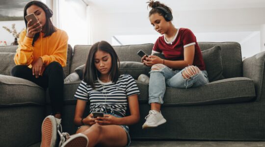 Teens on devices. Newsreel