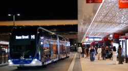M1 leaving with people on platform