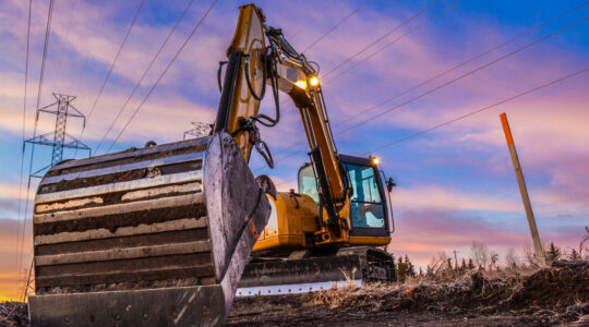 Excavator Powerlines