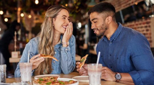 Australians losing appetite for dining out