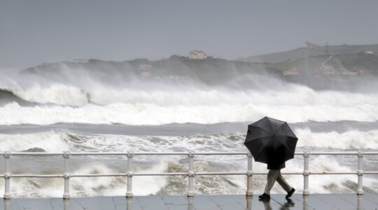 Godzilla El Niño tipped to break all previous records