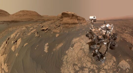 Meteorite from Mars is at least 4 billion years old